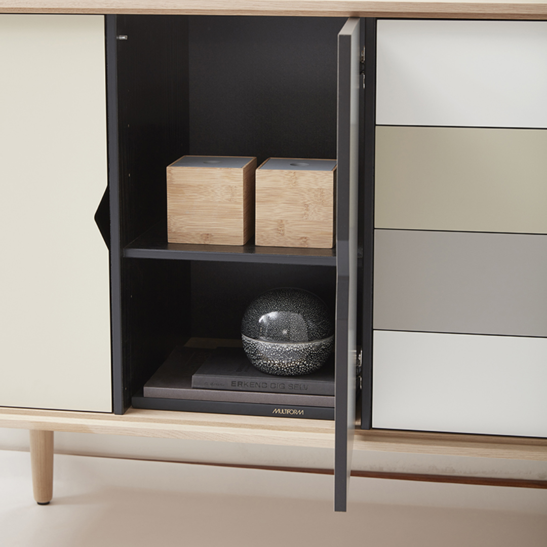 S6 Sideboard